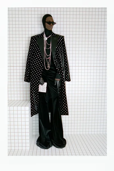 Look 28